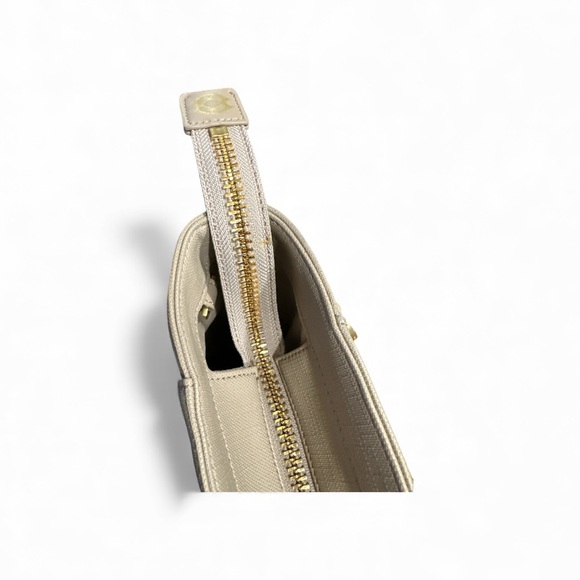 Dagne Dover Tote in Bleecker Blush with Gold Hardware - Picture 7 of 16